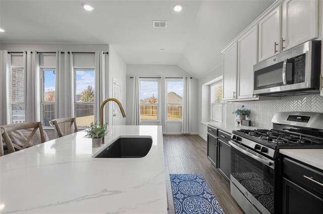 Building Photo - 1361 Francesca Dr