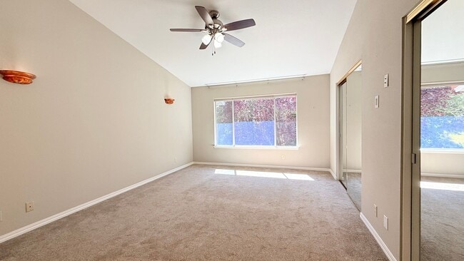 Building Photo - Charming and Move-in Ready 3BD/2.5BA, Two-Story Townhouse in Miravilla at Gale Ranch, San Ramon- ...