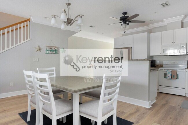 Building Photo - 130 164th Ave