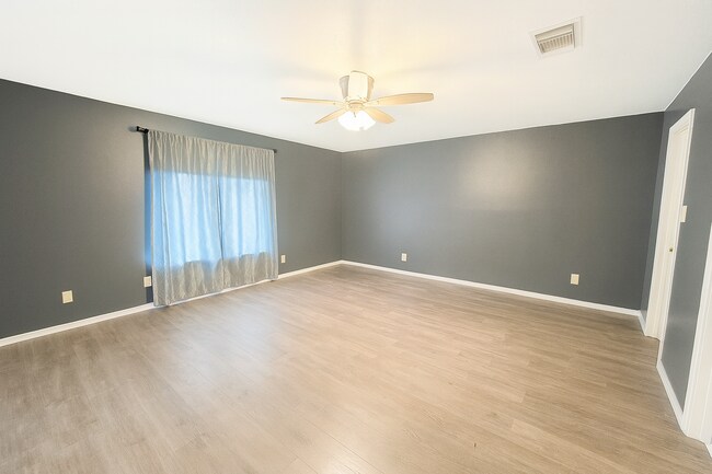 Building Photo - Casa Terrace