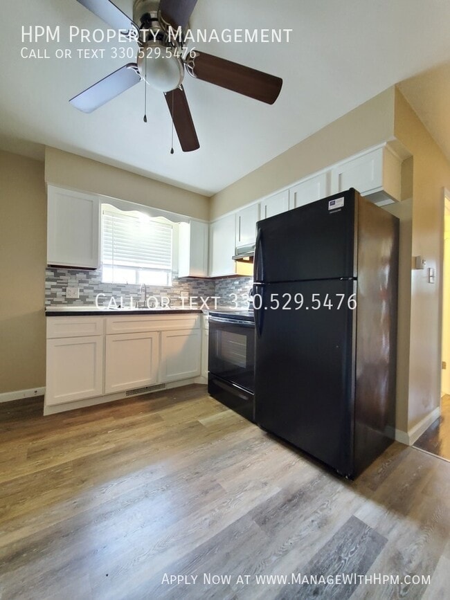 Building Photo - 615 Baldwin-