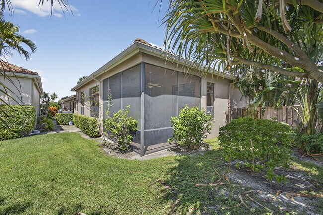 Building Photo - 4548 Barclay Fair Way