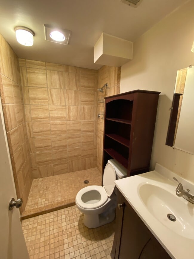 Building Photo - 1138 Avenue D