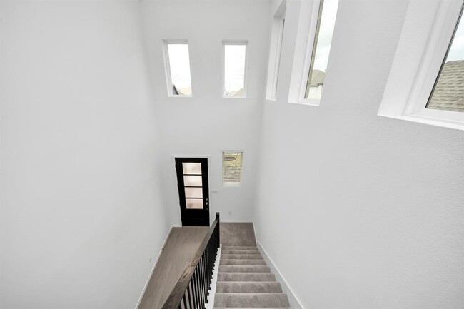 Building Photo - 6414 Orchid Bch Dr