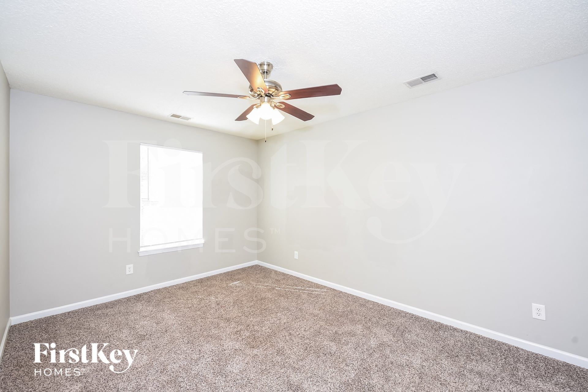 Building Photo - 423 Aberdeen Cir