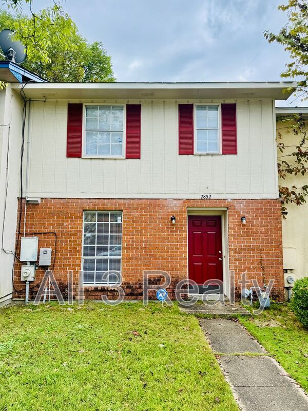 Primary Photo - 2852 Jan Dr