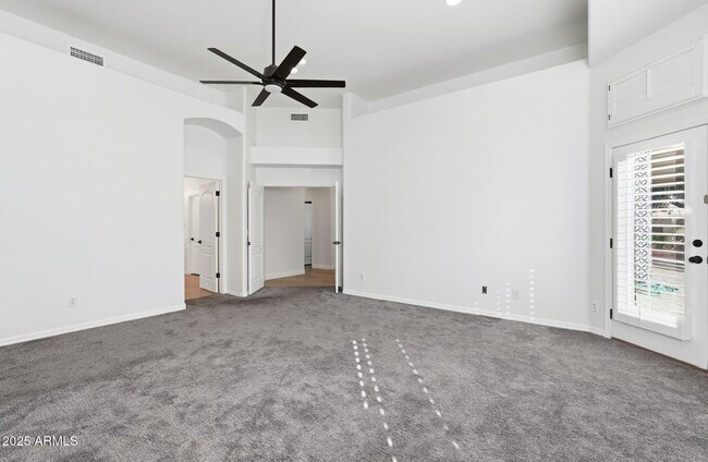 Building Photo - 11415 N 44th St