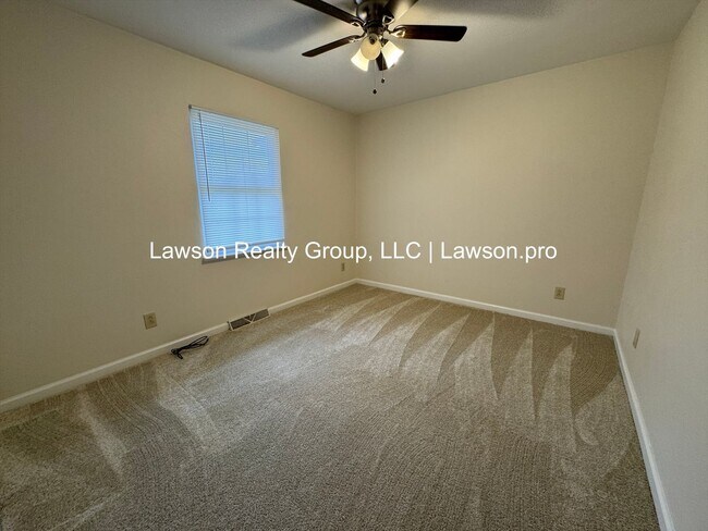 Building Photo - 1713-1715 Elbert Dr