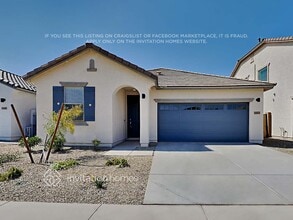 Building Photo - 14427 W El Cortez Pl