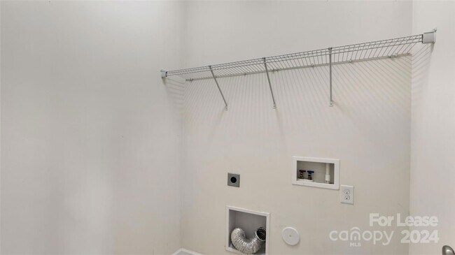 Building Photo - 11111 Ascoli Pl