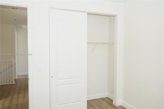 Building Photo - 9701 Blue Isle Bay