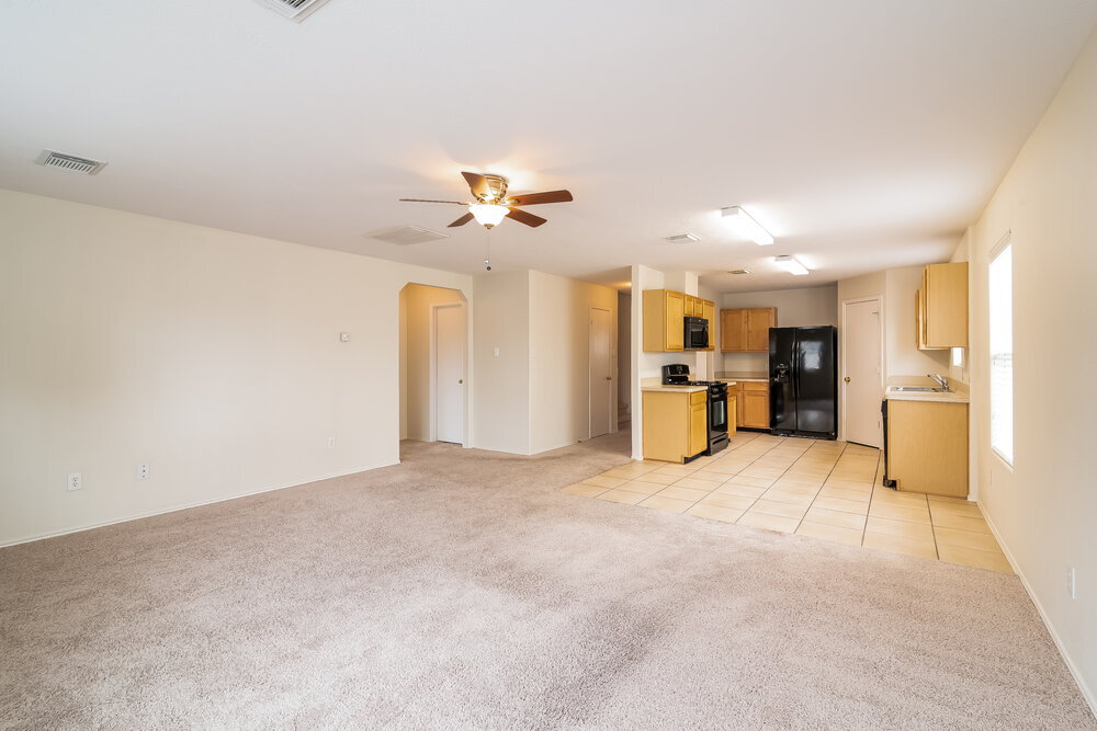 Building Photo - 3826 Rowlock Vine Dr