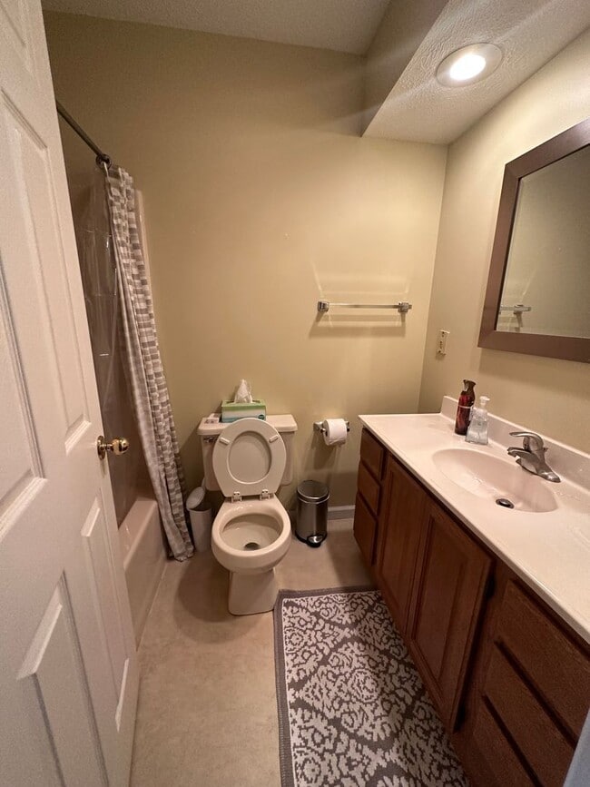 Building Photo - 2308 Checkerberry Ln