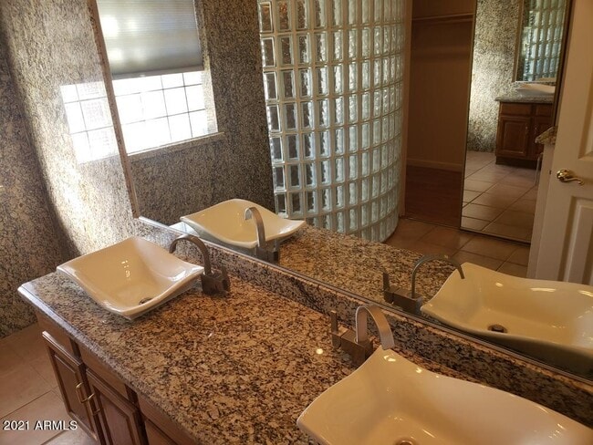 Building Photo - 13145 N 91st Way