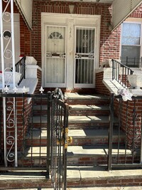 Building Photo - 646 Commonwealth Ave