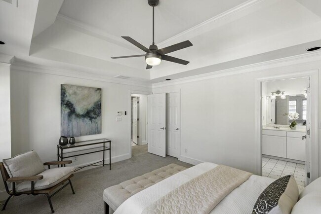 Building Photo - 78 Crumley St SE