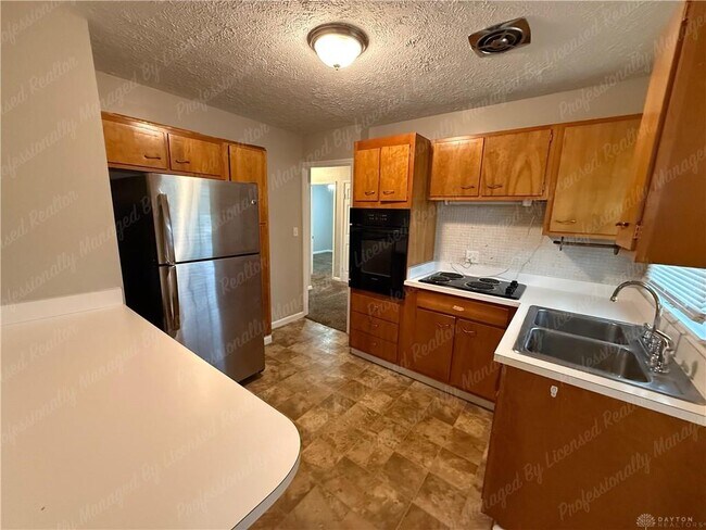 Building Photo - 4001 Ellery Ave