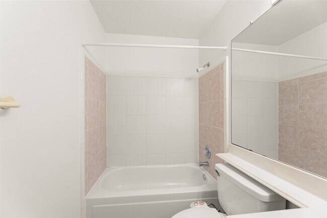 Building Photo - 38 Tall Sky Pl