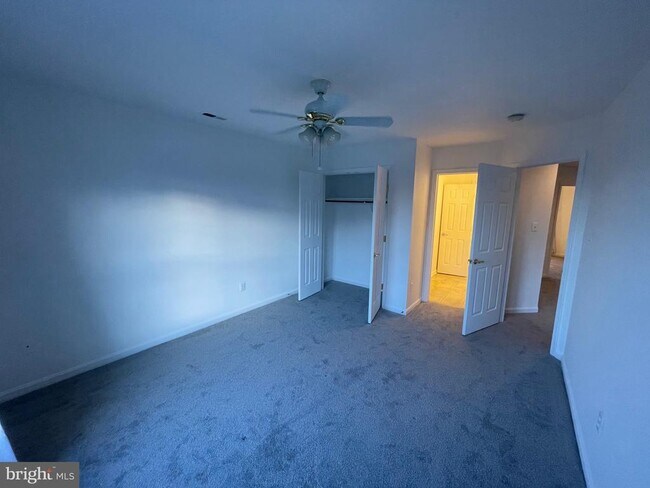 Building Photo - 25869 Flintonbridge Dr
