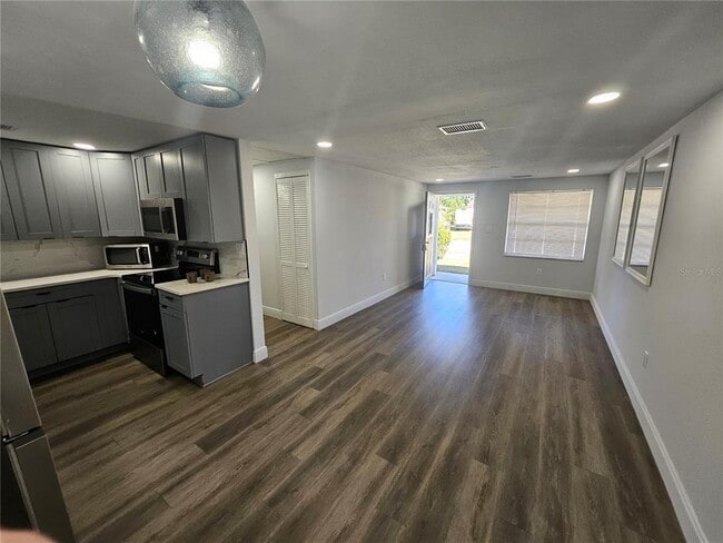 Building Photo - 4410 Atwater Dr