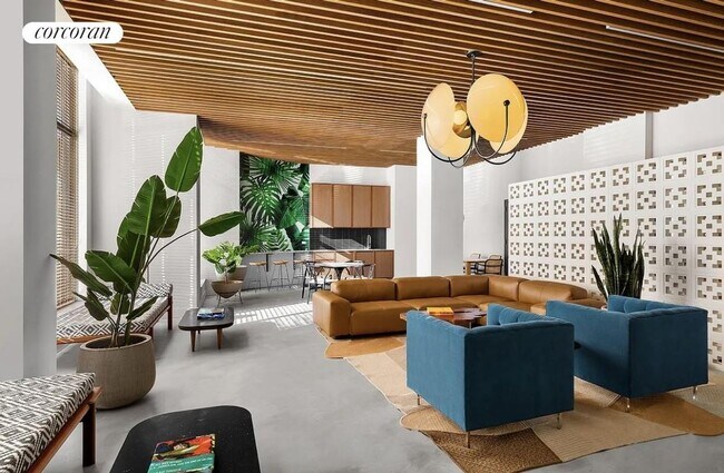 Building Photo - 111 Montgomery St