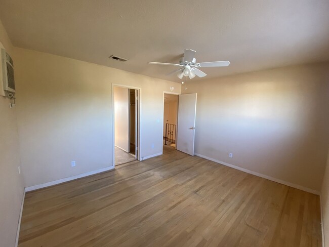 Building Photo - Charming 4 Bedroom, 2 Bath Home