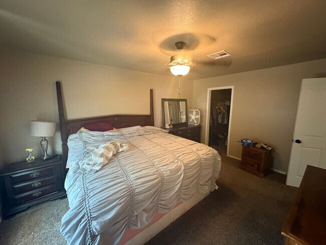 Building Photo - HOME FOR RENT IN ANTHONY TEXAS