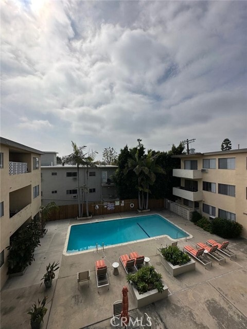 Building Photo - 11692 Chenault St