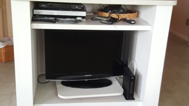 Building Photo - 9926 Perfect Dr