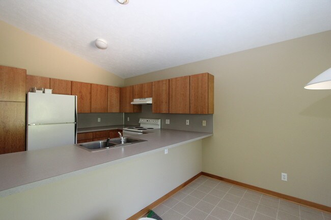 Building Photo - 7941 48th Ave