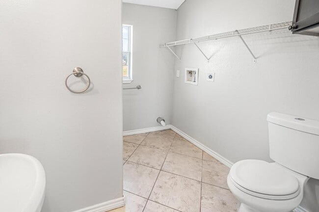 Building Photo - 2002 TX-36