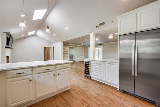 Building Photo - 4167 Lomita Ln