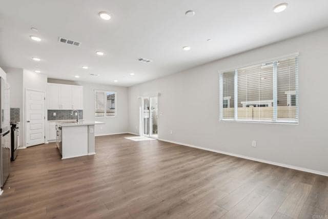 Building Photo - 28424 Campos de Flores