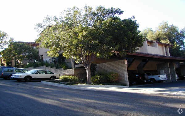 1800 Foursite Lane - Rachel Terrace