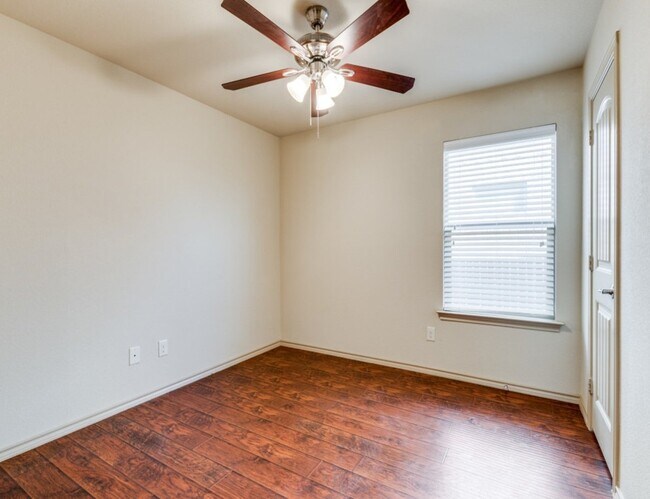 Building Photo - 5220 Austin Ridge Dr