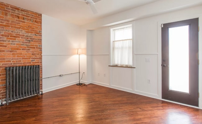 Building Photo - Newly Renovated Home For Rent - Brewerytown