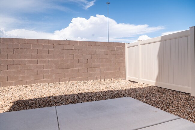 Building Photo - 12245 Harvest Sky Way