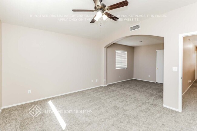 Building Photo - 1733 Sierra Valley Way