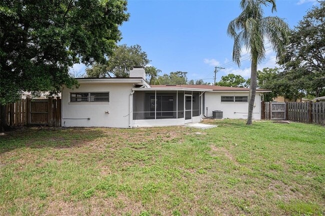 Building Photo - 3002 W Marlin Ave