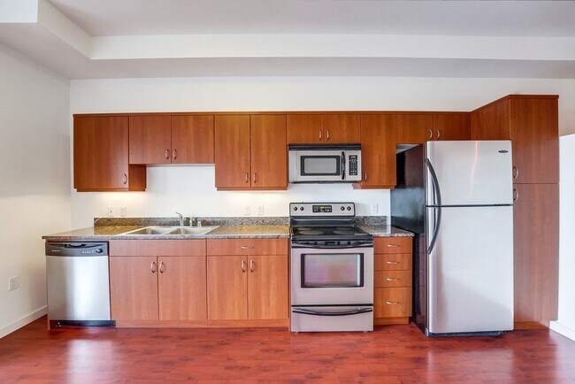 Building Photo - "Urban Retreat in San Diego- Open Floor Plan – 1 Bed, 1 Bath"