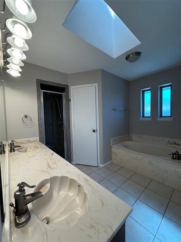 Building Photo - 7436 Meadowview Terrace