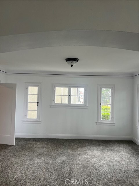 Building Photo - 4429 Victoria Park Dr