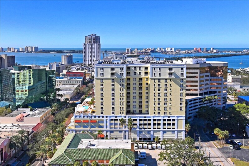 Primary Photo - 628 Cleveland St