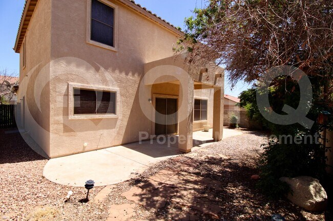 Building Photo - 3062 S Mandy