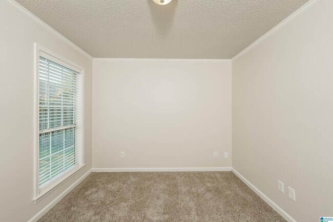 Building Photo - 115 Hidden Creek Pkwy