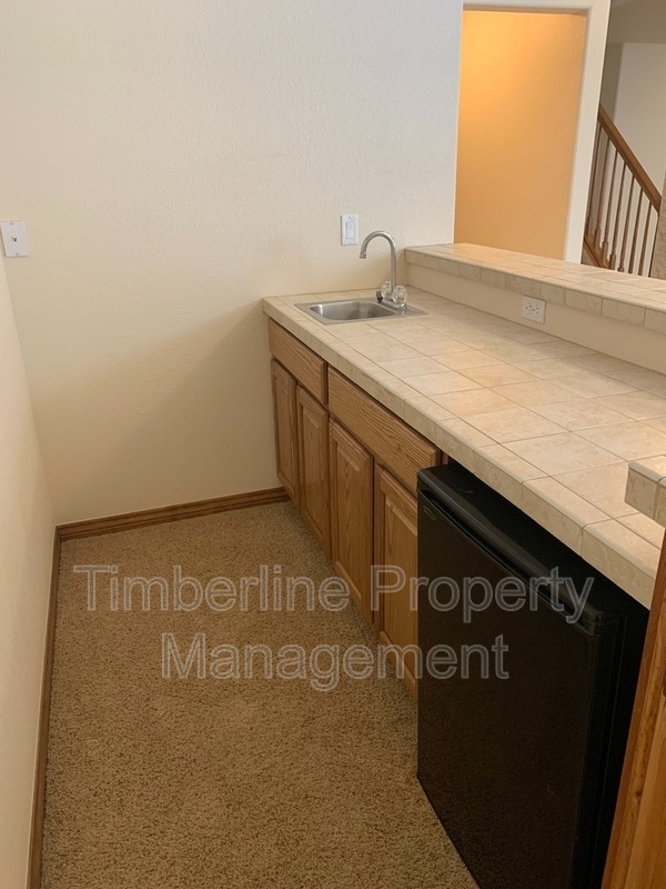 Building Photo - 15581 Lacuna Dr