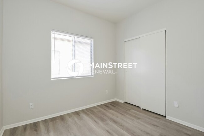 Building Photo - 9165 E Ironbark St