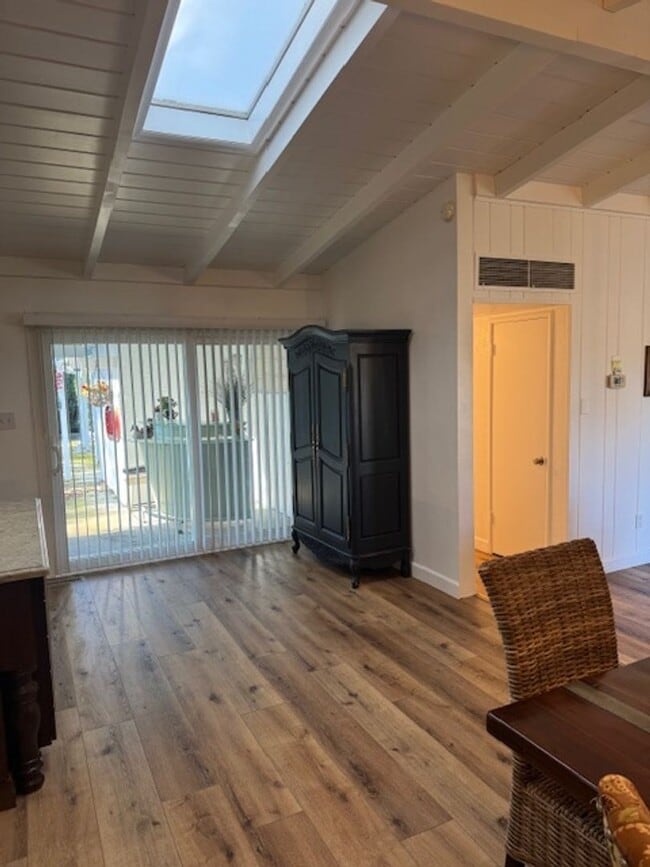 Building Photo - Beautifully Furnished and Recently Painted, Corner Lot Home Features a Fenced Backyard with an In...