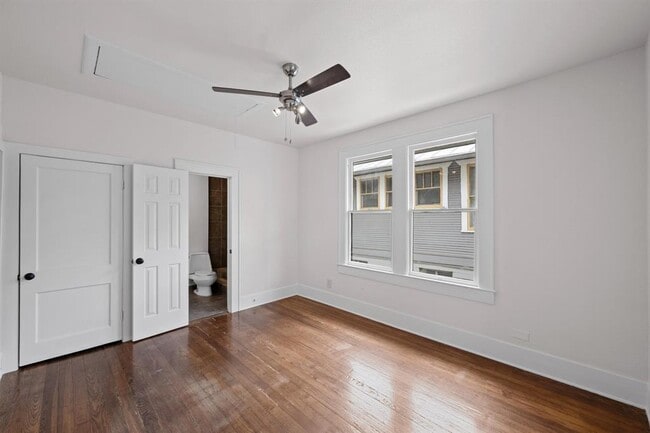Building Photo - 713 Patterson Ave