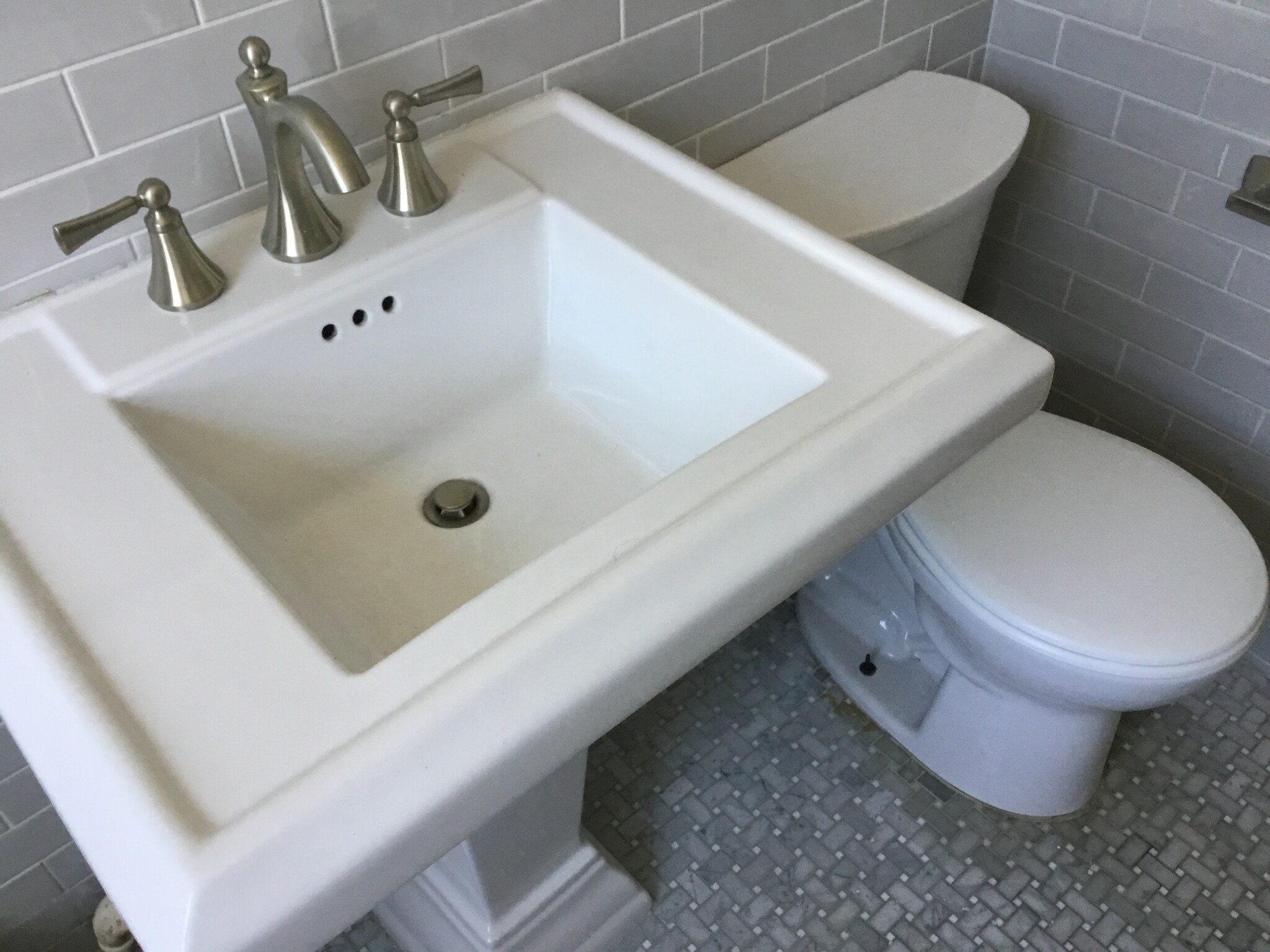 Top notch bathroom - 444 Bedford St